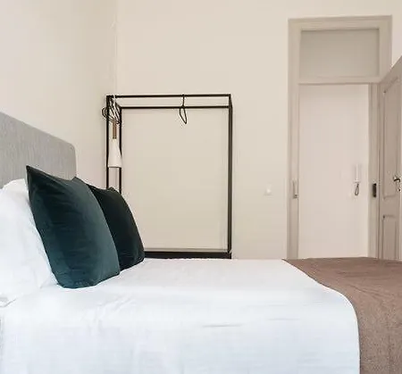 Apartmán The Alfama Luxury 2 Bedroom Loft + Terrace + Patio #2 *