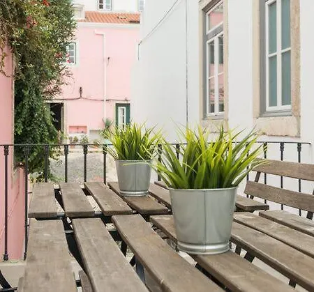 The Alfama Luxury 2 Bedroom Loft + Terrace + Patio #2 Lisboa